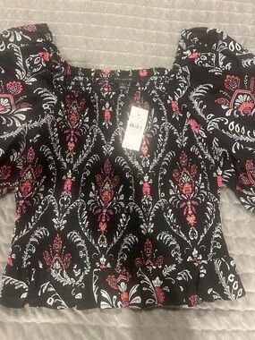 Ann Taylor Black Floral-Pattern Smocked Puff Sleeve Top